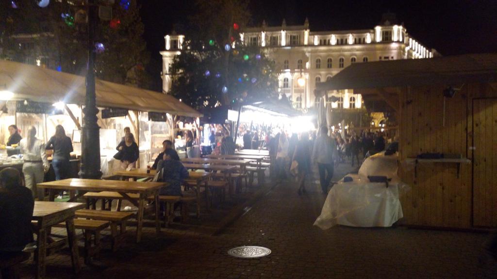 Comebackpackers Budapest Extérieur photo